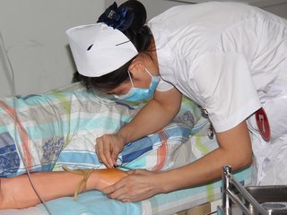 荣耀战魂大蛇怎么打者 大蛇打者技巧蓝冠在线平台官网分享