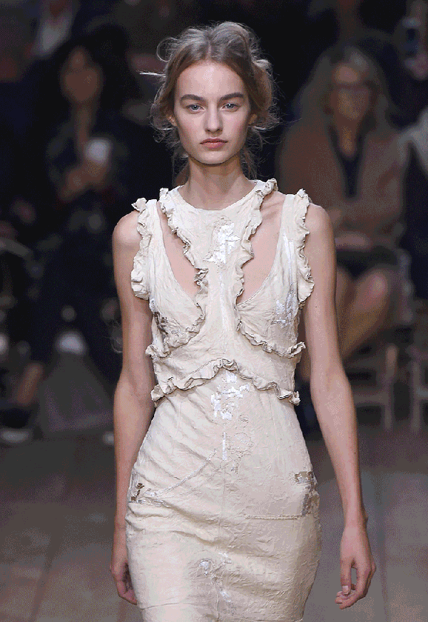 t台 时装秀 时装周 秀场 走秀 600_871 竖版 竖屏 gif 动态图 动图