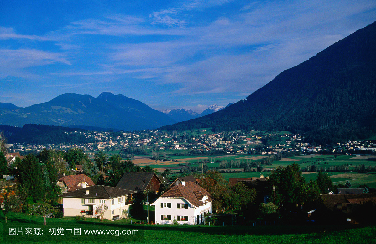 Mauren村和奥地利山，Schellenberg