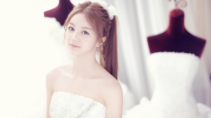 高清性感的美女电脑壁纸-90kb