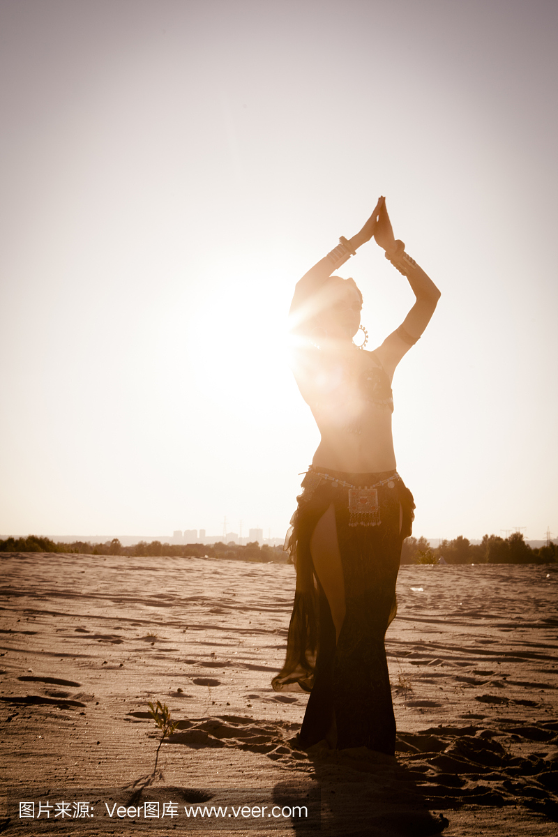 肚皮舞,肚皮舞蹈,肚皮舞表演者,肚皮舞服装