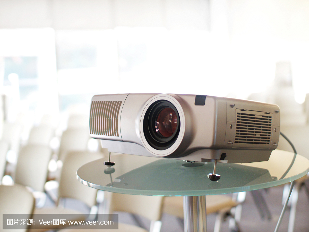 电脑投影仪,电脑投影的,电脑投影器,电脑投影机