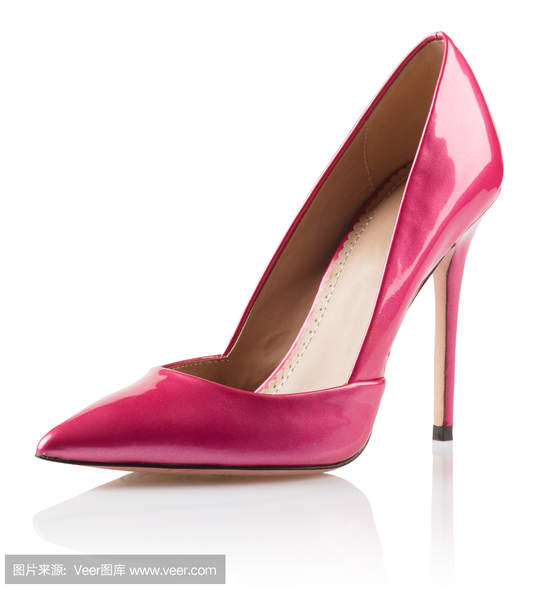 粉红色的女人高跟鞋