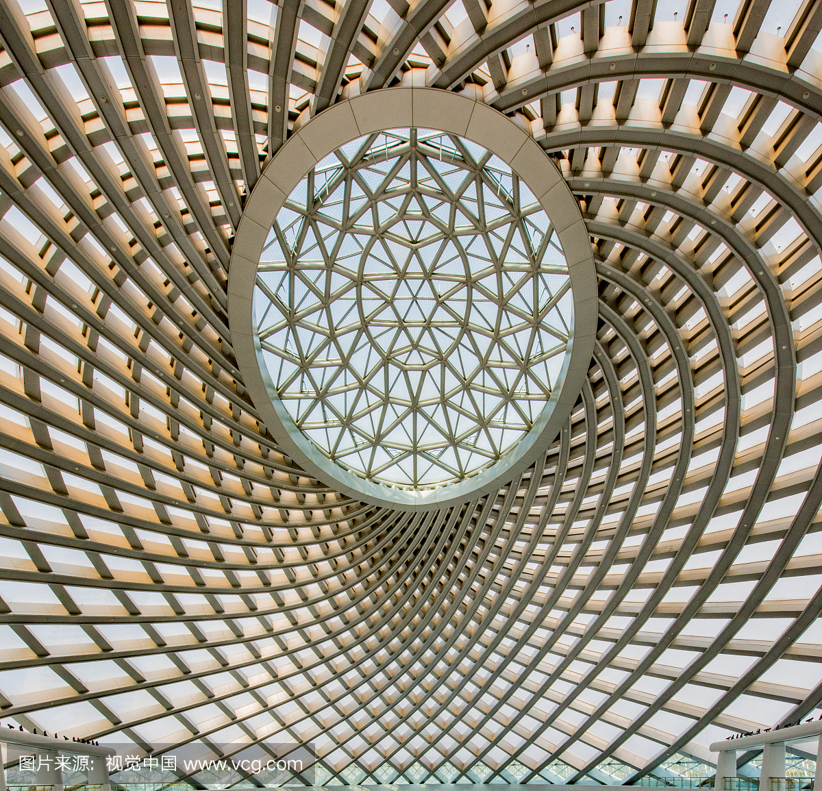 天津滨海于家堡高铁站