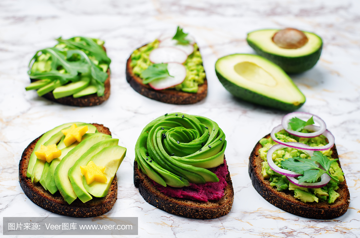 鳄梨,牛油果,吐司面包,烤面包片