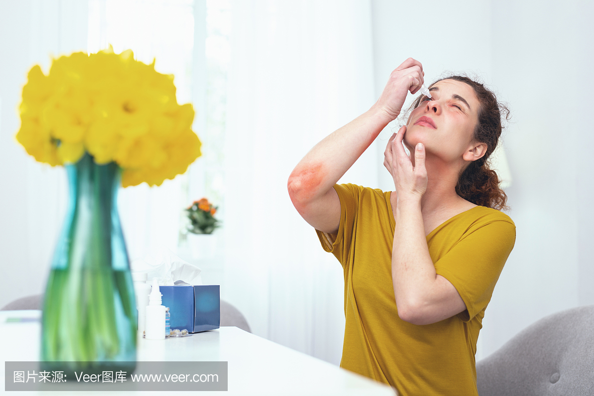 洗眼液能深层清洁、缓解疲劳？医生：眼内进异物才需要冲洗眼睛