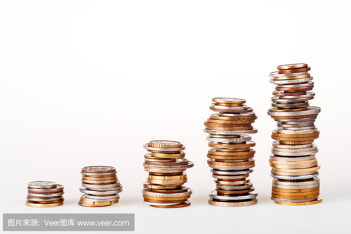 一排五列不同的硬币排成一行