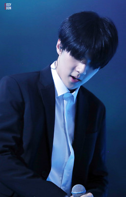 吴世勋 150530 EXO luX…_来自源少de花嫁的 吴世勋 150530 EXO luX…_来自源少de花嫁的