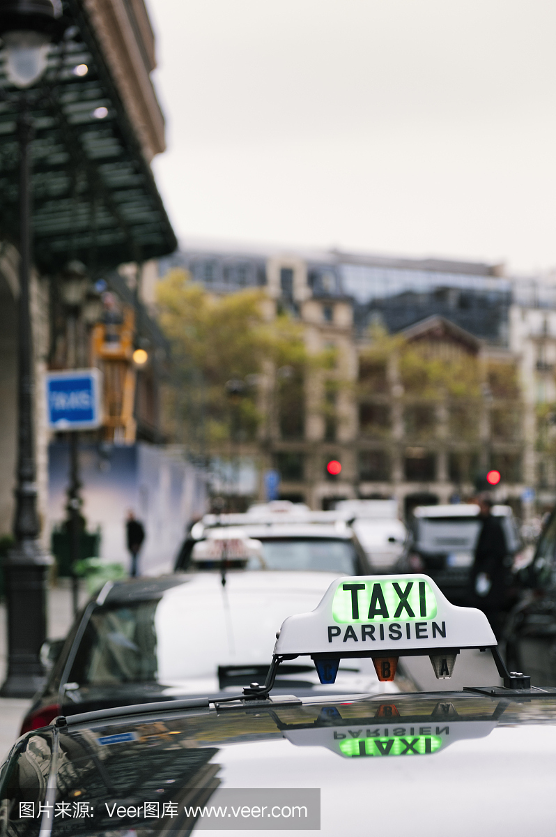 巴黎出租车 - 绿色出租标志灯
