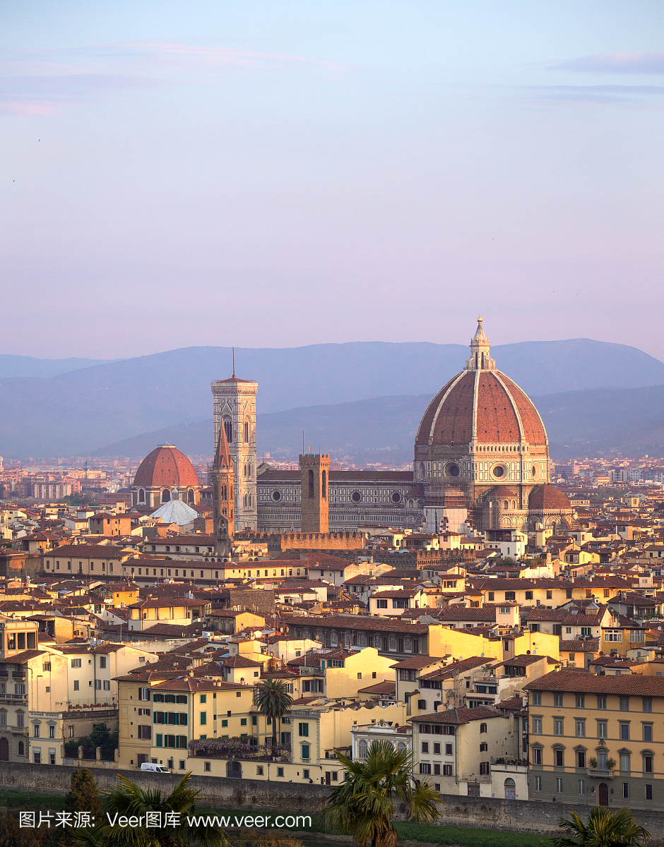 佛罗伦萨在日出时间的看法