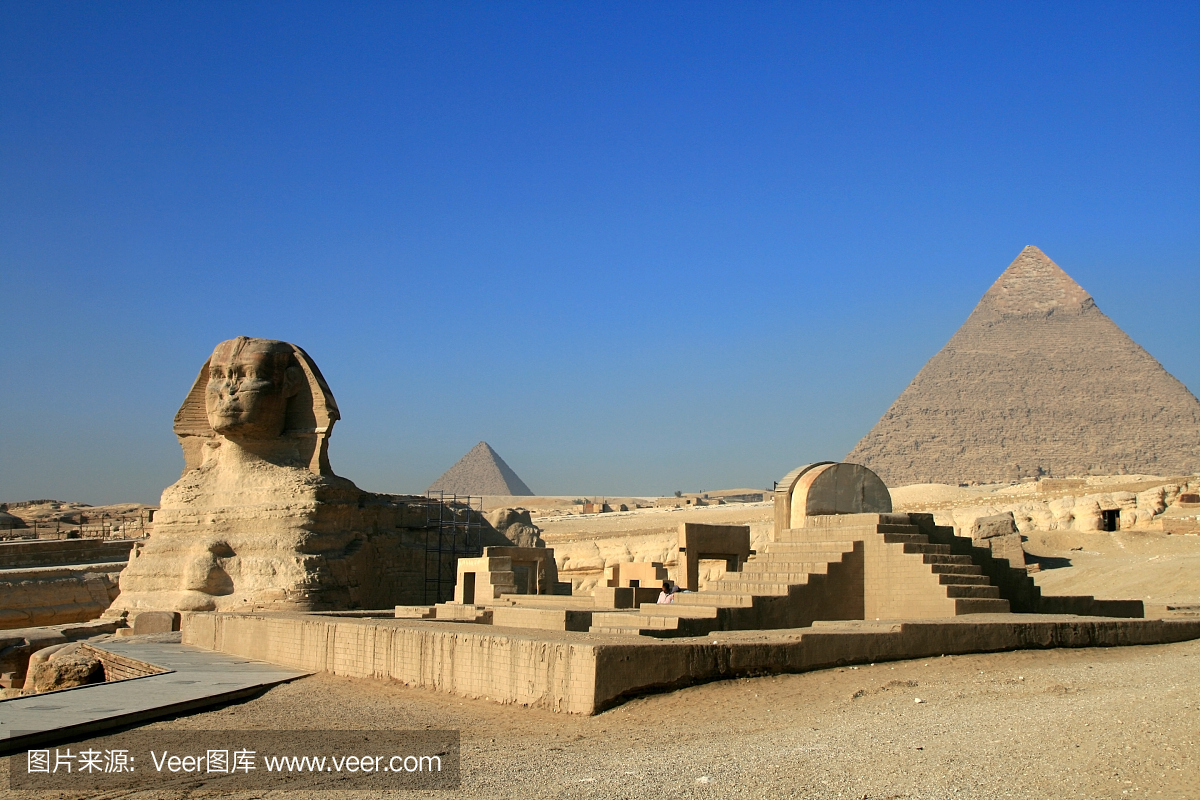 狮身人面像和哈夫雷金字塔在开罗,埃及