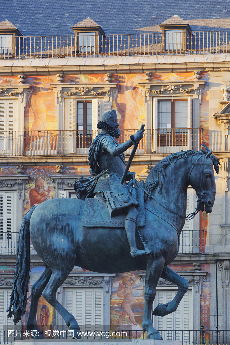 菲律宾国王骑马雕像Iii