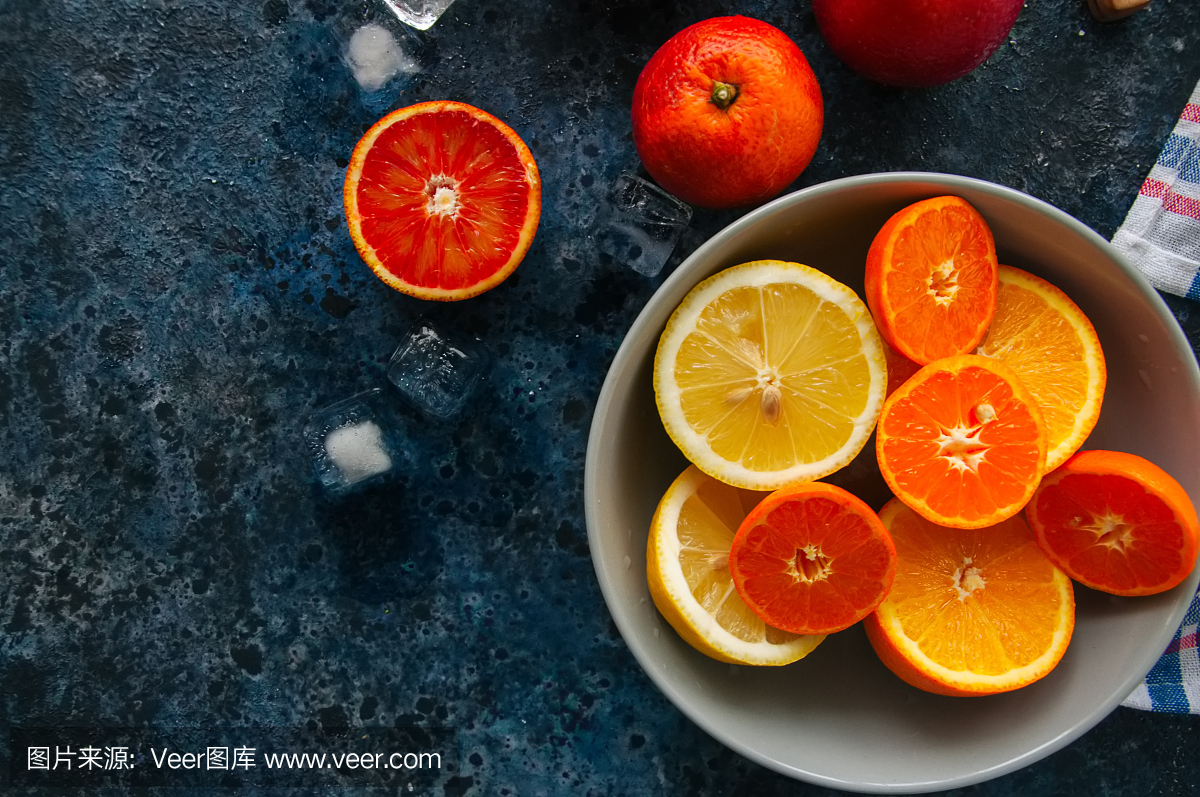 新鲜成熟的柑橘类水果作为血橙,普通话,柠檬与