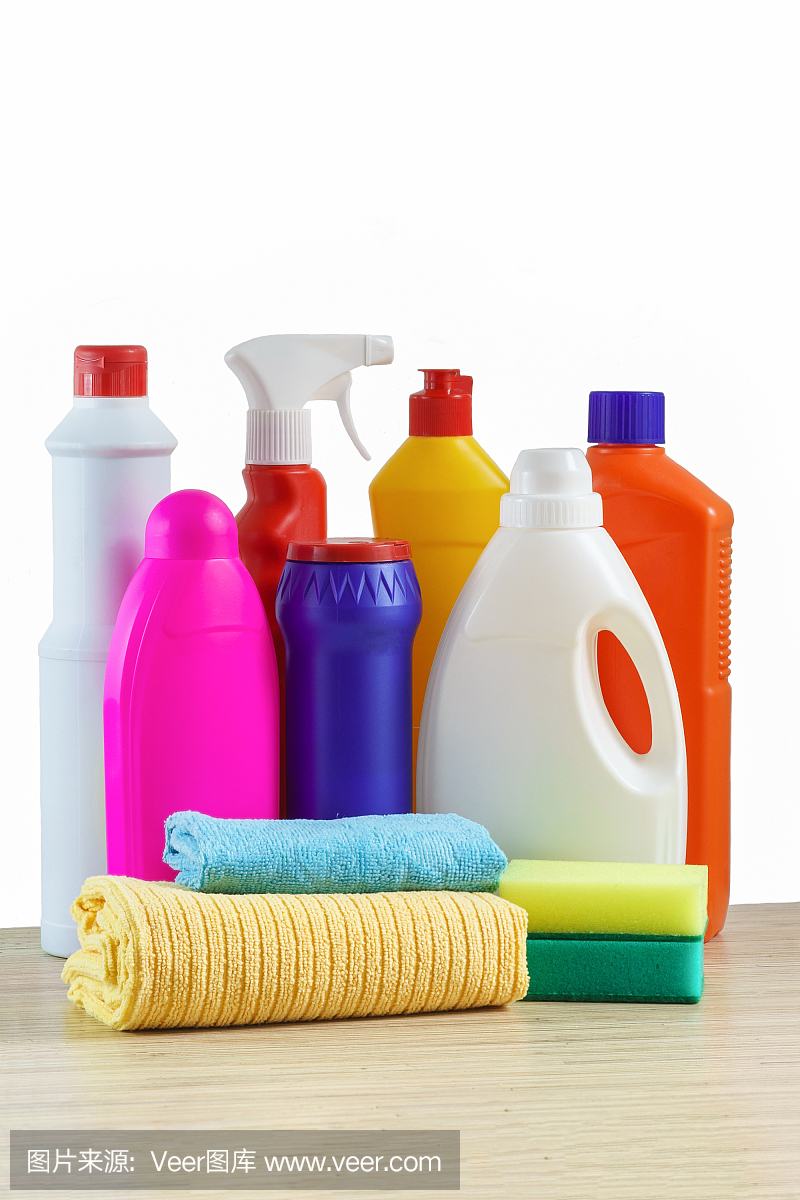 收集家庭清洁用清洁工具