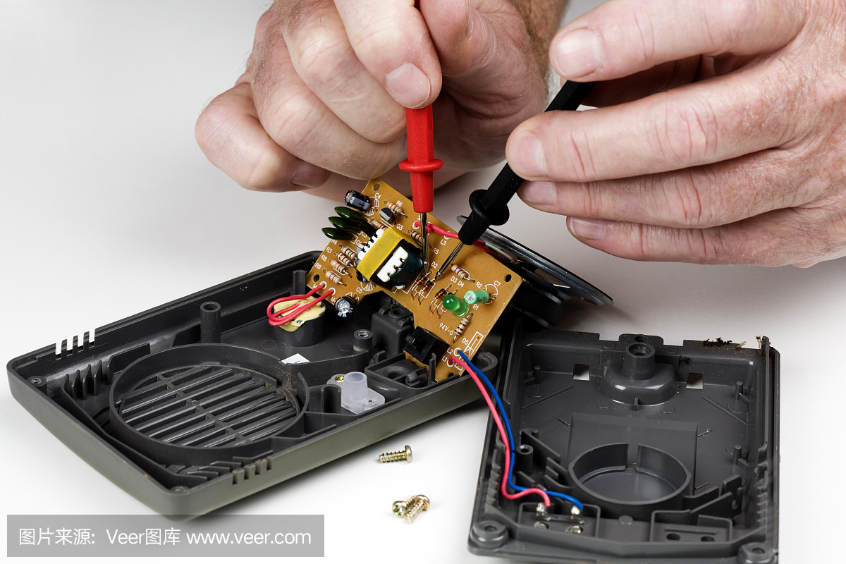 测试电子设备。