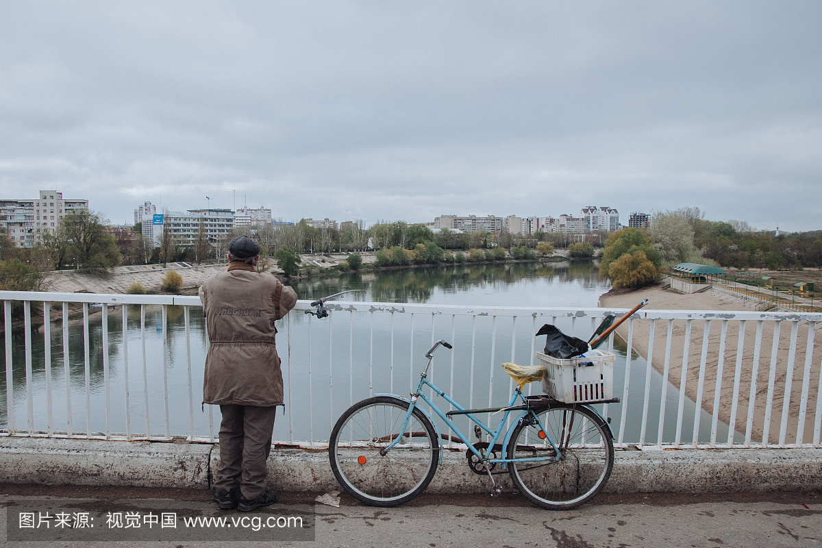 德涅斯特河沿岸摩尔达维亚共和国,户外,新娘,水