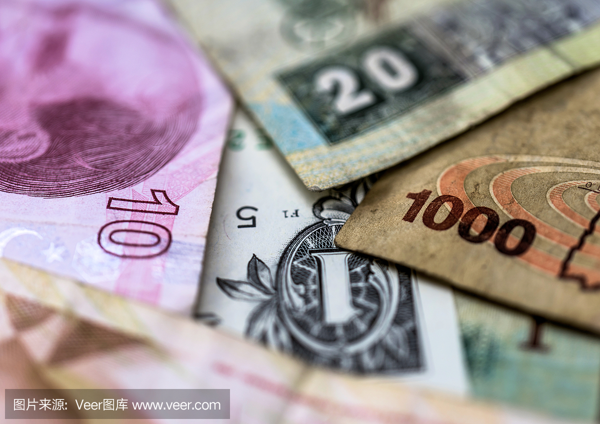 通过模糊效应从美国,土耳其,埃及,乌干达的货币