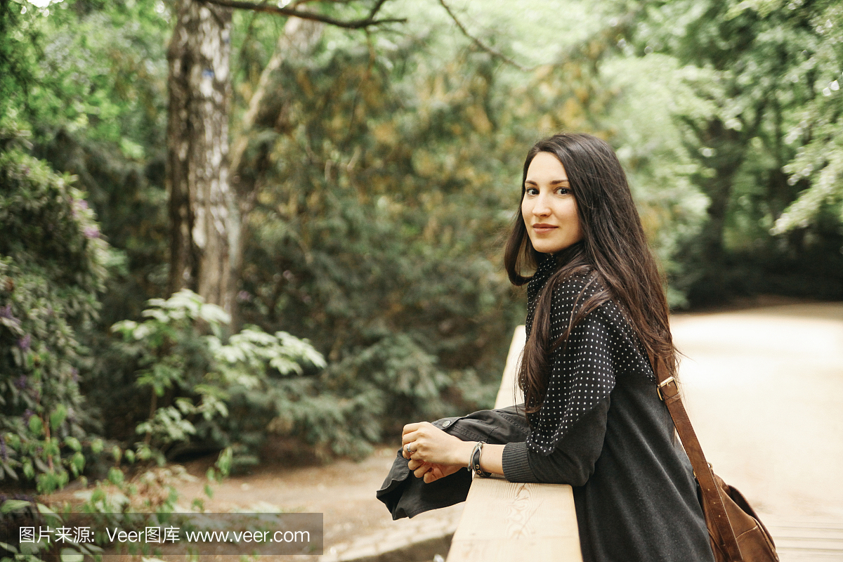 蒂尔加藤公园,提尔加登园,迪尔加登园,特尔加登