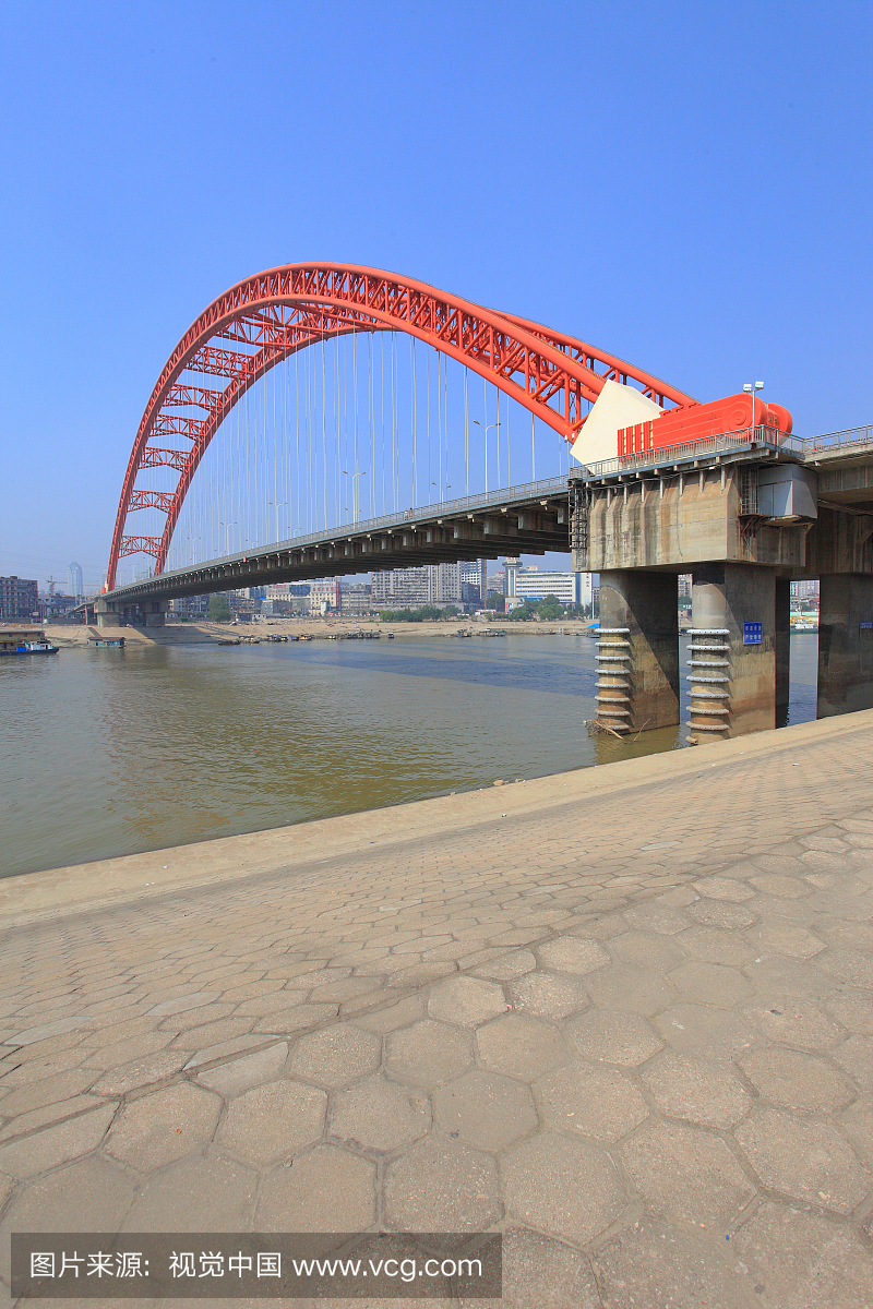 武汉汉水晴川桥