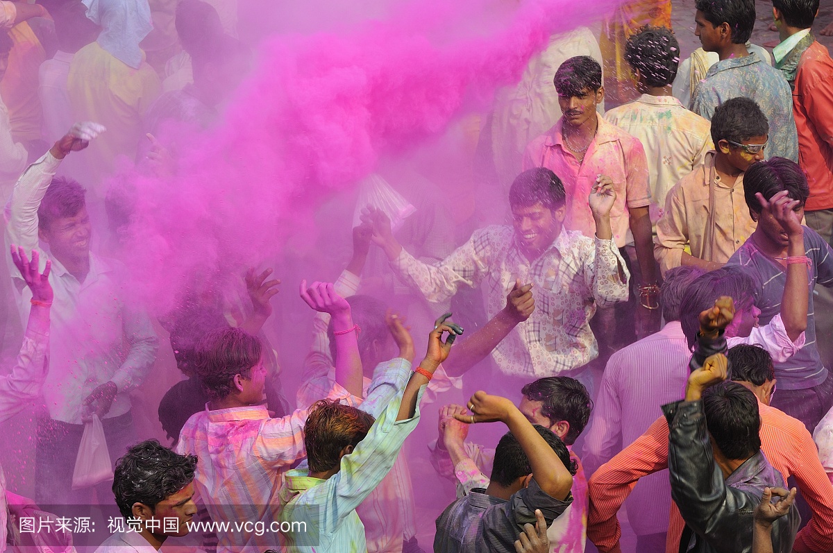 印度,北方邦,霍利节,彩色和春节庆祝克里希纳和