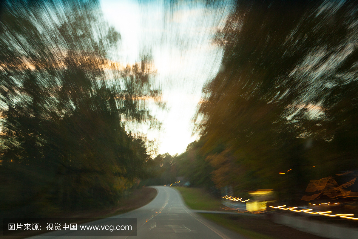 view of southern road from drivers perspective 