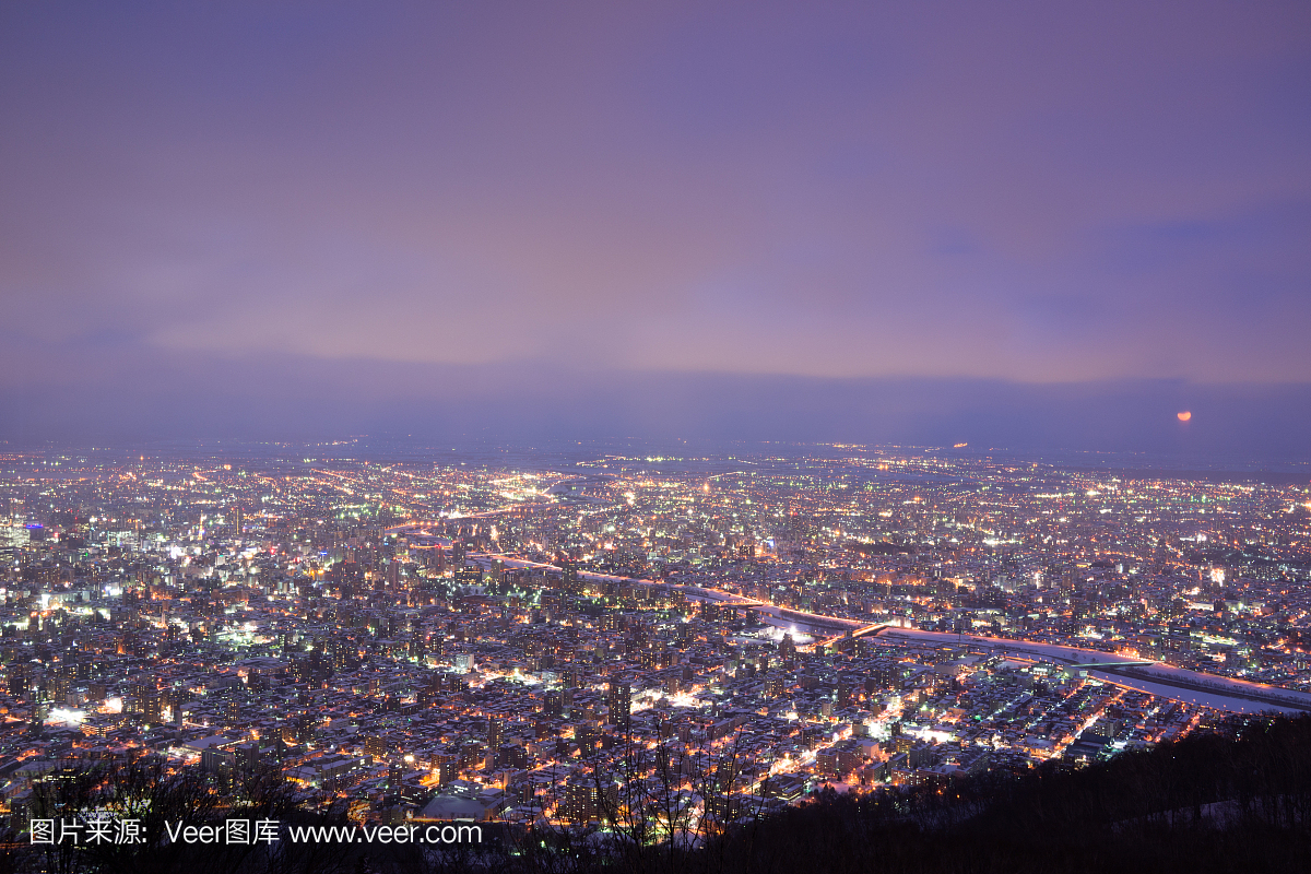 从札幌市的夜景藻岩山