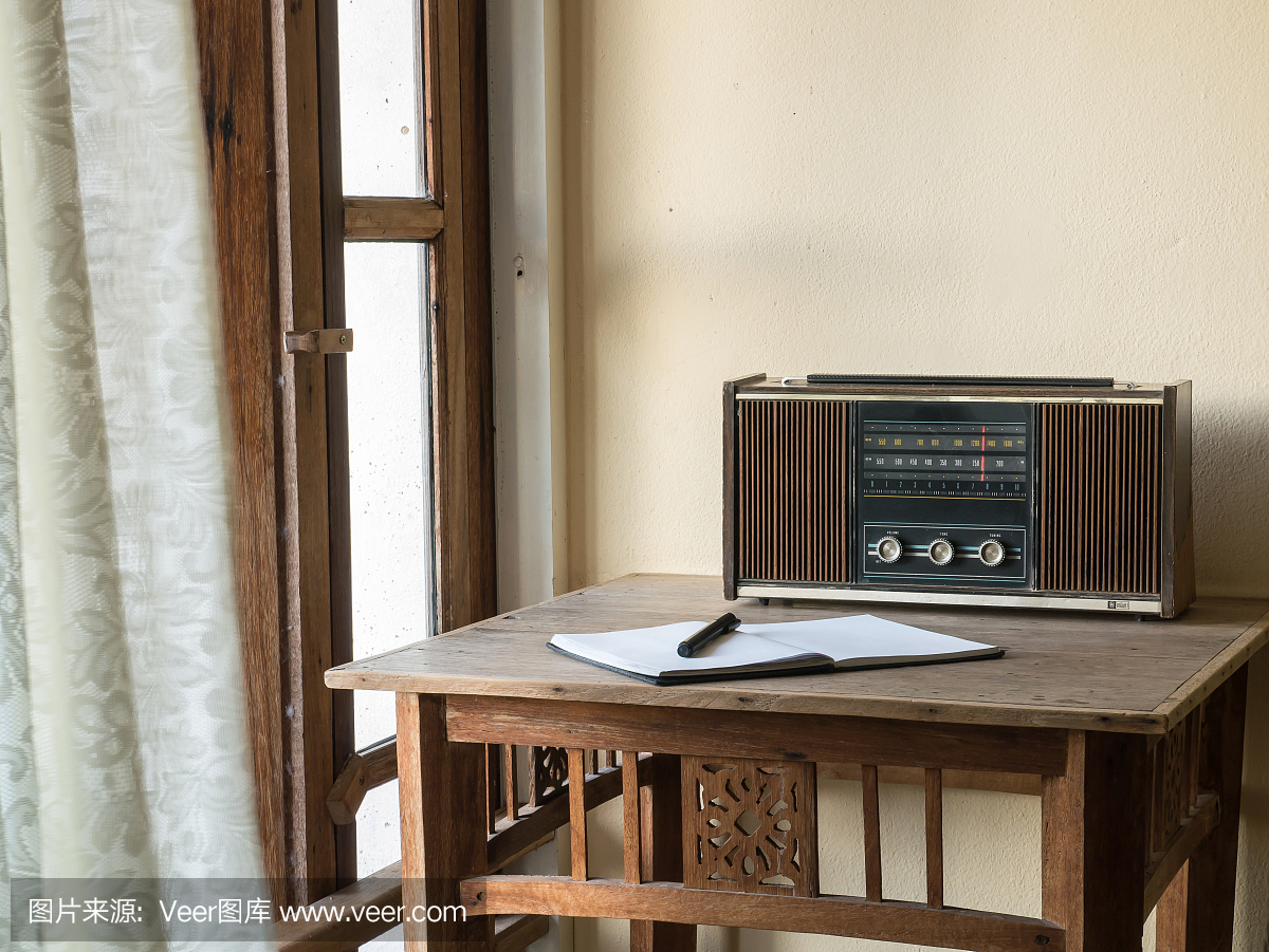 颤抖,打哆嗦,冷地起鸡皮疙瘩,冷地发抖