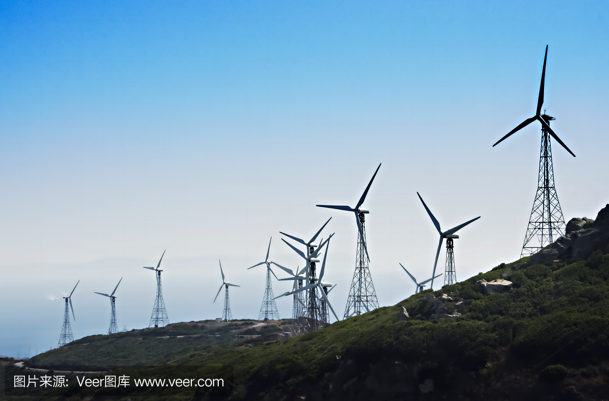 风车在塞维利亚,西班牙南部。