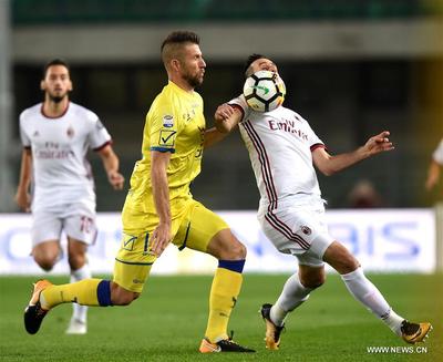 AC Milan beats Chievo 41 during Serie A socc AC Milan beats Chievo 41 during Serie A socc
