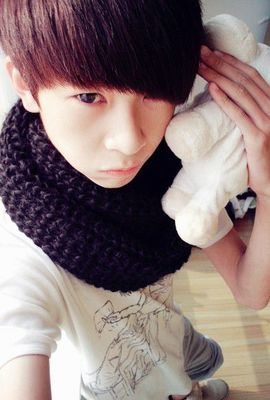 qq头像男生帅气初中生_男生头像_qq头像大全-7kb