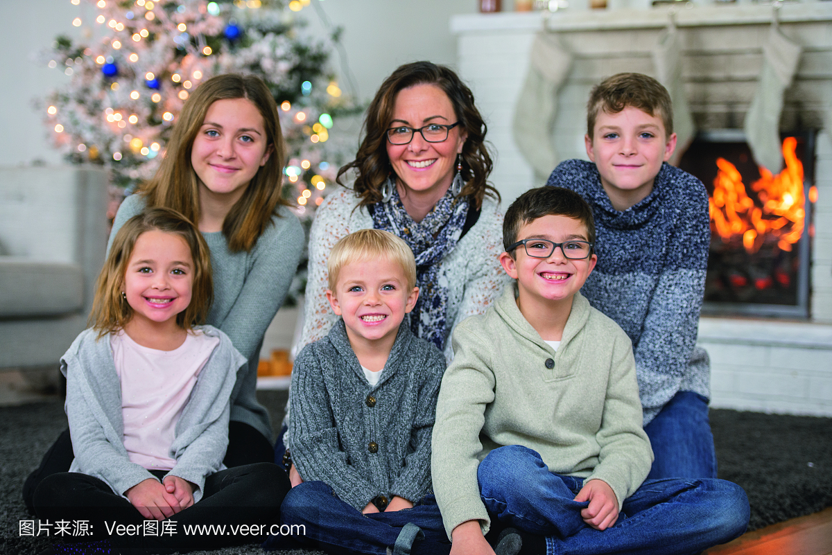 中年女人,姐妹,兄弟,35岁到39岁