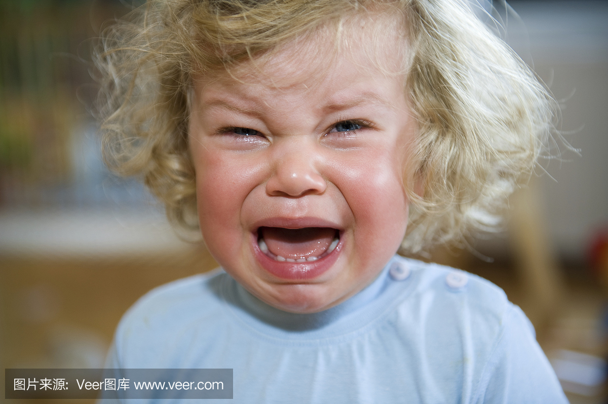 尖叫,躁动,鬼哭狼嚎,尖声叫喊