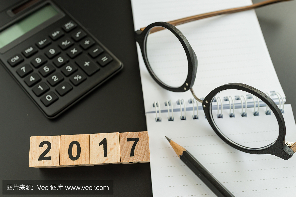 财务目标概念作为选择性关注2018年木制块与