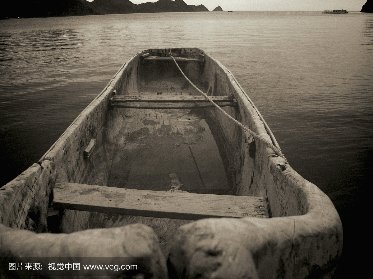 老船在圣玛尔塔湖,哥伦比亚,南美洲