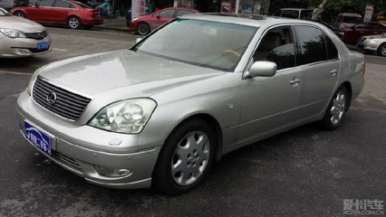 上海买二手车,买经典车,老奔驰老宝马,老捷豹等 上海买二手车,买经典车,老奔驰老宝马,老捷豹等