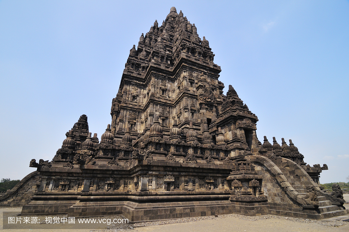 寺庙致力于在普兰巴南神庙(Candi Prambanan