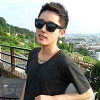 戴眼镜帅气男生头像_戴眼镜帅气男生头像图片大全