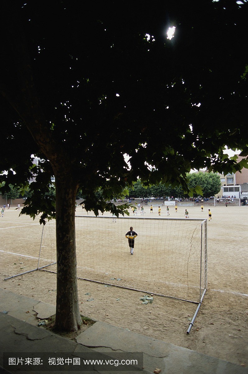 踢足球的孩子,赫罗纳,西班牙