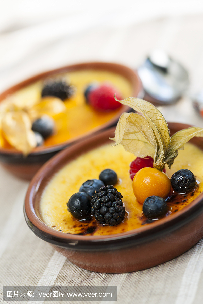 焦糖布蕾,法式焦糖奶油,饴糖奶冻,焦糖烤布蕾