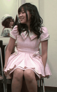 黄色gif图壁纸_高清黄色gif图_潮吹动图gif 图_-455kb